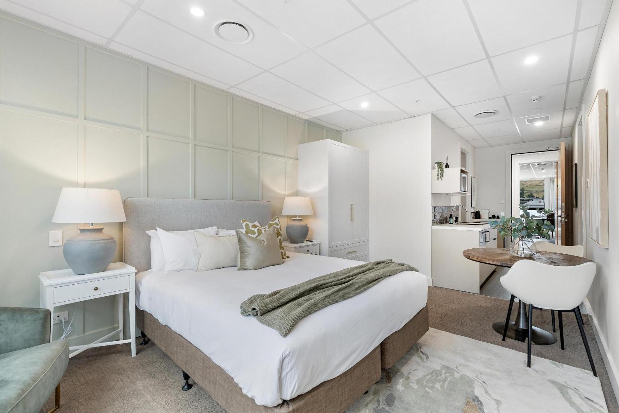 12Th Avenue Suites كوينستاون المظهر الخارجي الصورة