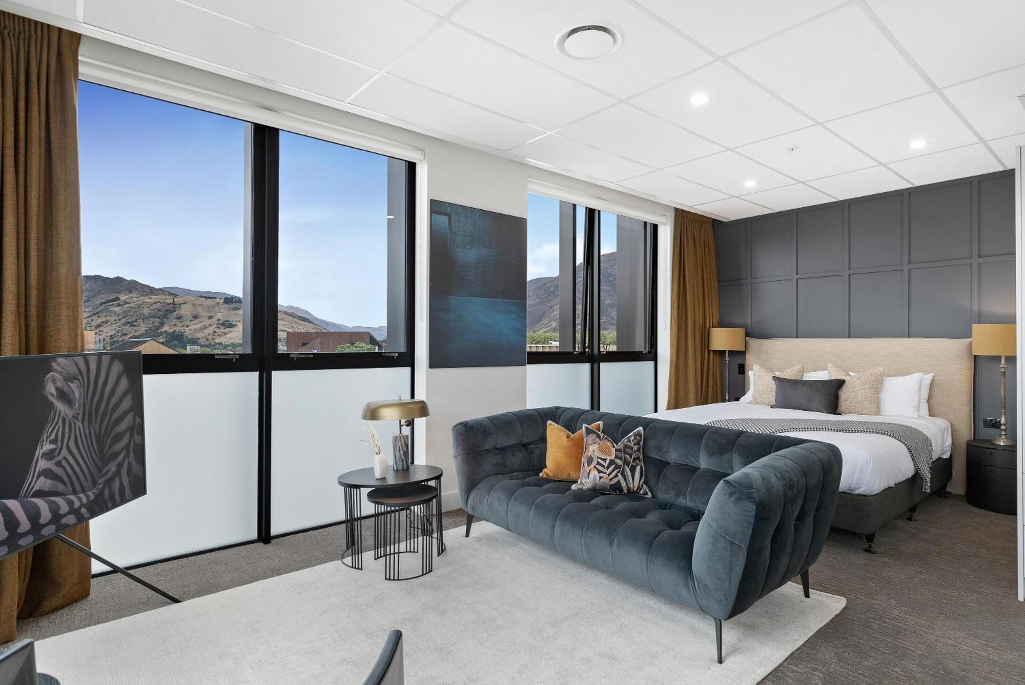 12Th Avenue Suites كوينستاون المظهر الخارجي الصورة